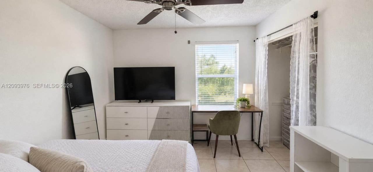9760 SW 211th St, Cutler Bay, FL 33189 Photo