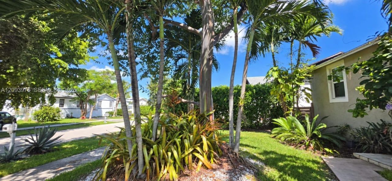 9760 SW 211th St, Cutler Bay, FL 33189 Photo