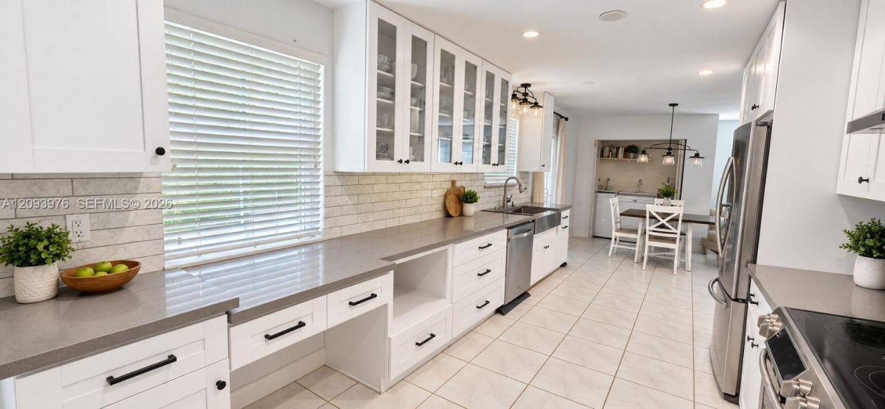 9760 SW 211th St, Cutler Bay, FL 33189 Photo
