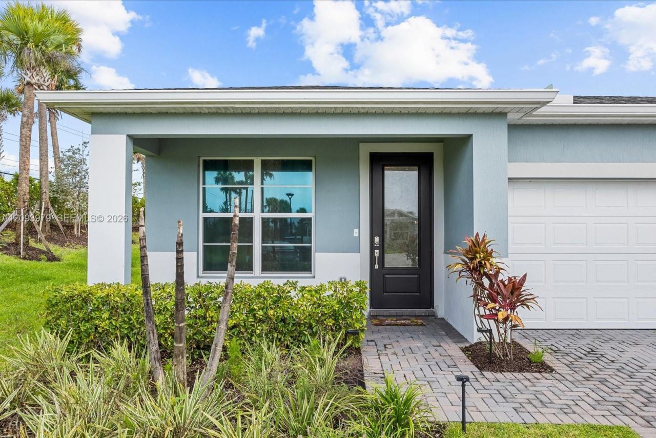 8996 SW Remy Ln , Port Saint Lucie, FL 34987 Photo