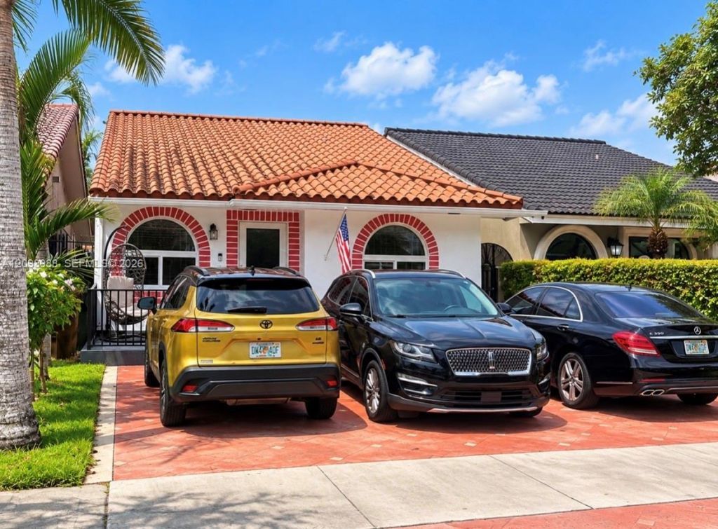 5920 W 20th Ln, Hialeah, FL 33016 Photo