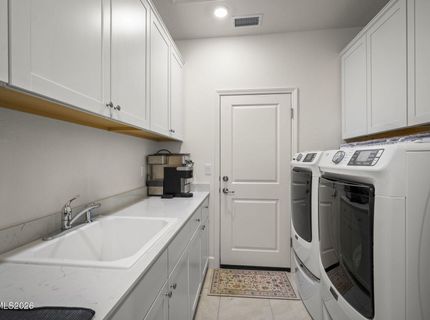 704 Daylily Lane, Minden, NV 89423 Photo