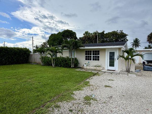 3540 Amy Avenue, West Palm Beach, FL 33403