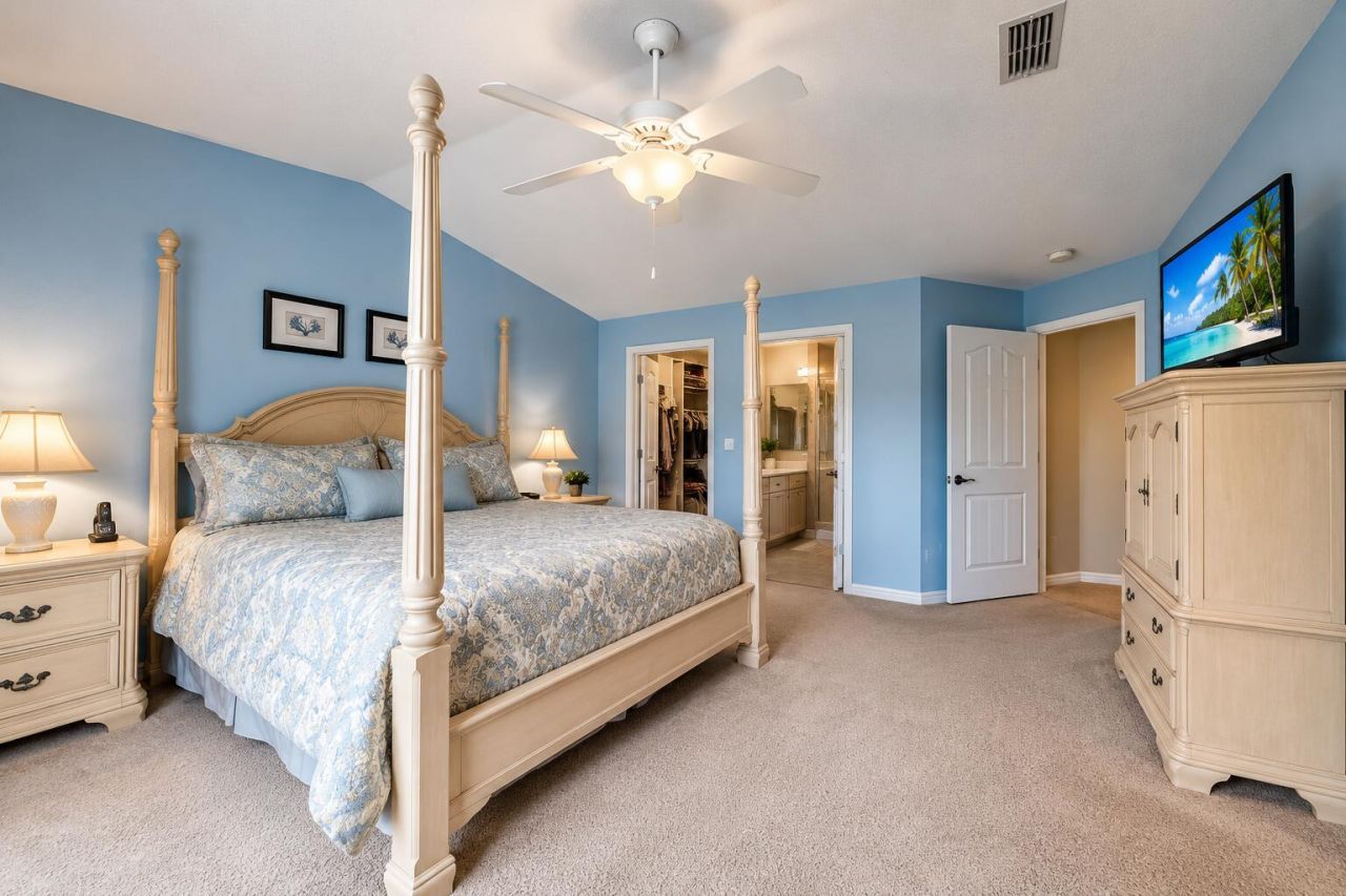 211 River Bluff Lane, Royal Palm Beach, FL 33411 Photo