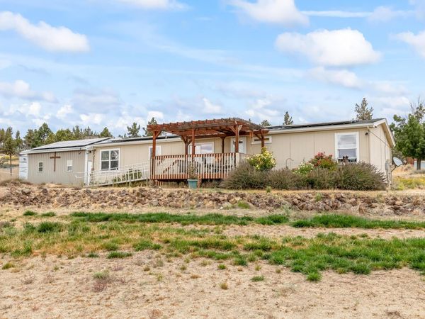 8204 SW Sand Ridge Road, Terrebonne, OR 97760