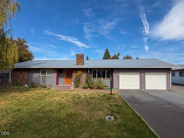 5807 Southgate Drive, Klamath Falls, OR 97603