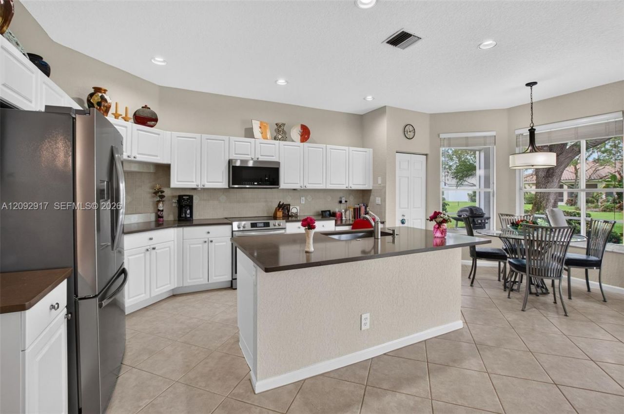 6423 Pebble Creek Way, Boynton Beach, FL 33437 Photo