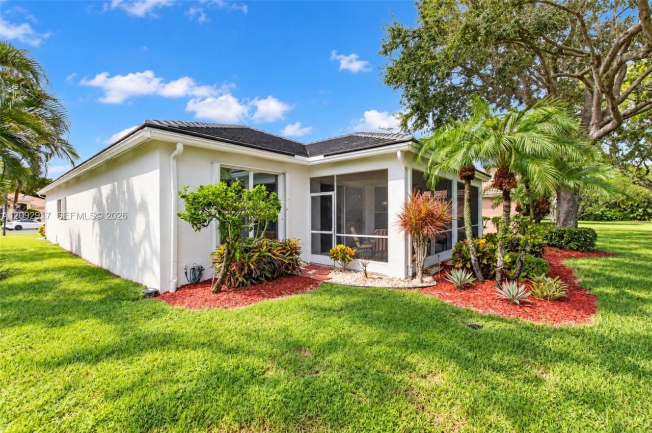 6423 Pebble Creek Way, Boynton Beach, FL 33437 Photo