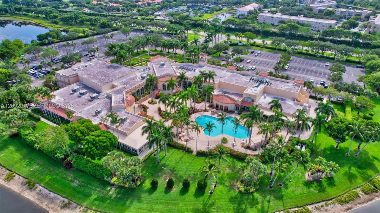 6423 Pebble Creek Way, Boynton Beach, FL 33437 Photo