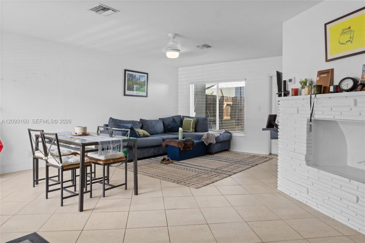 1810 NE 15th Ave , Unit 1810, Fort Lauderdale, FL 33305 Photo