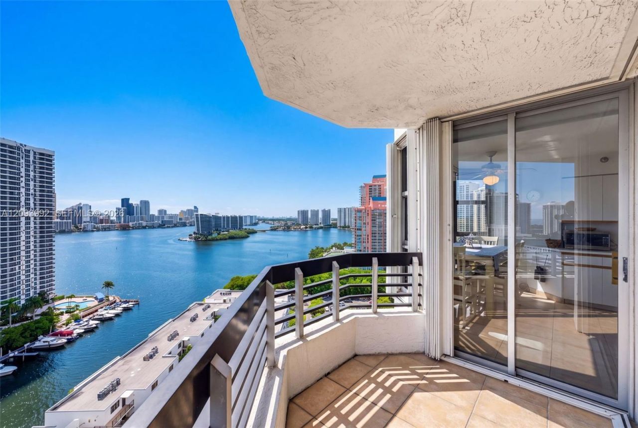 3400 NE 192nd St, Unit 2012, Aventura, FL 33180 Photo