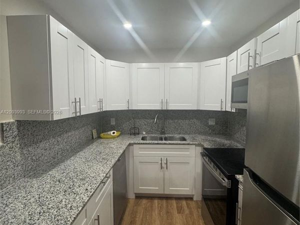 6200 S Falls Cir Dr , Unit 205, Lauderhill, FL 33319