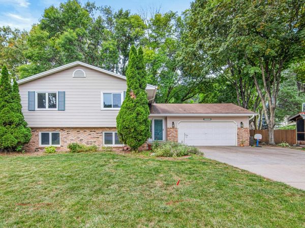 13008 Penn Avenue S, Burnsville, MN 55337