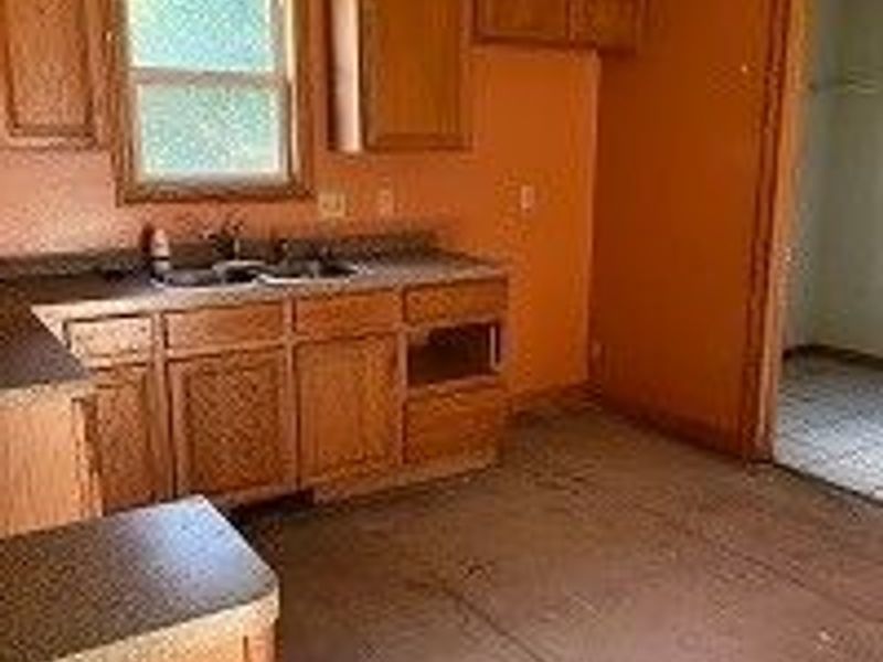 131 Ansel Road, Geneva, OH 44041 Photo 4