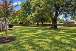 1265 Monterey Drive  photo 4