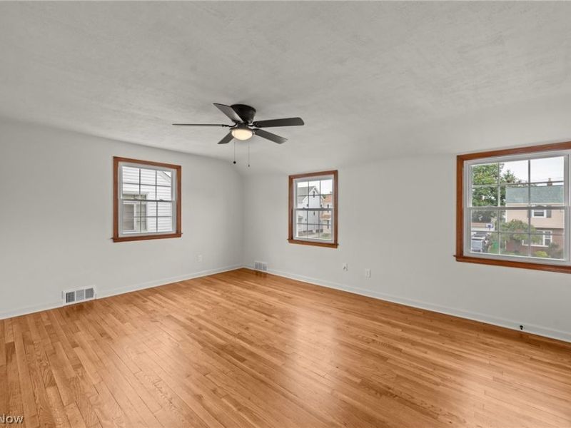 21790 Kennison Avenue, Euclid, OH 44123 Photo 26
