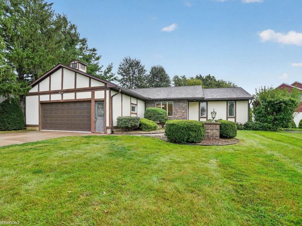 1502 Knoll Ridge Drive, Waverly, IA 50677