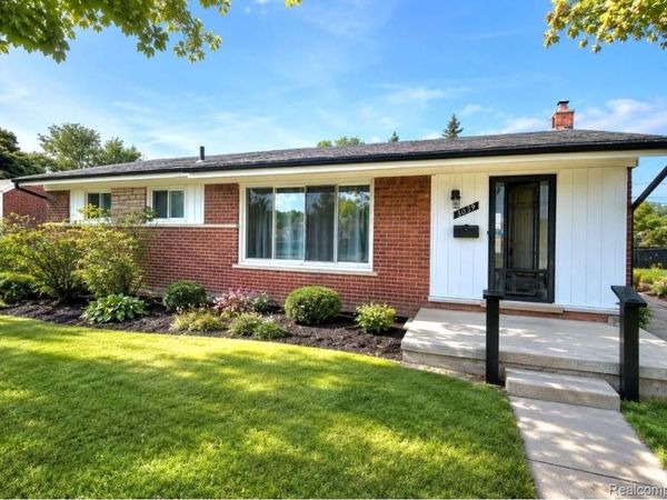 3039 Pearl Avenue , Warren, Mi 48091