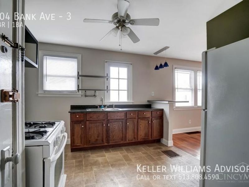 104 Bank Avenue, Saint Bernard, OH 45217 Photo 14