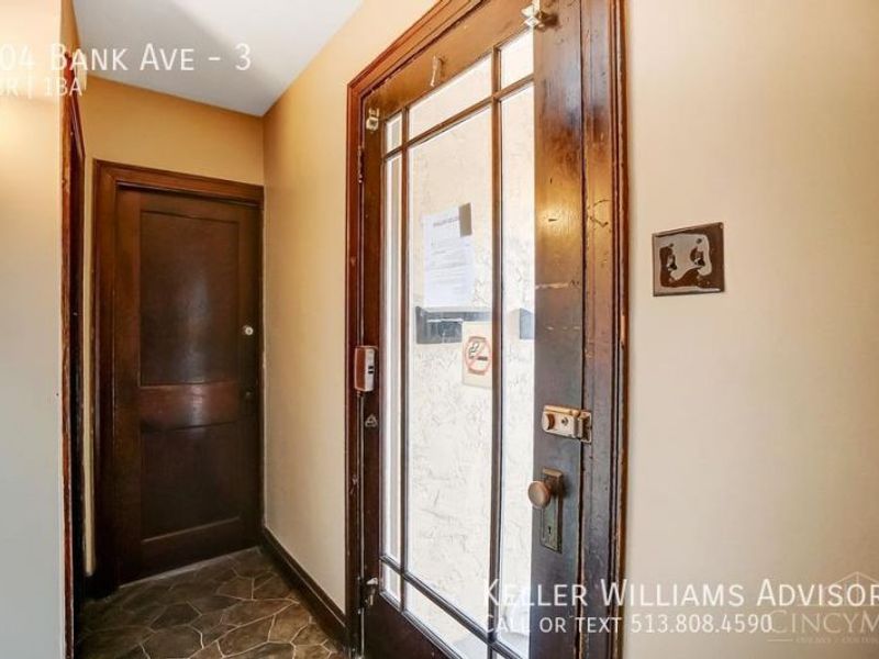 104 Bank Avenue, Saint Bernard, OH 45217 Photo 6