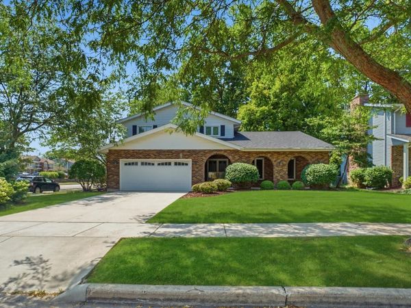 1482 37th AVENUE, Kenosha, WI 53144