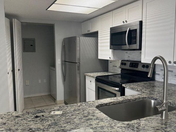 5045 WILES Road, Unit 308, Coconut Creek, FL 33073