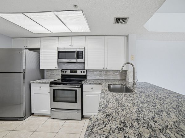 5045 WILES Road, Unit 308, Coconut Creek, FL 33073