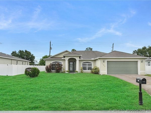 1185 SW Janette Avenue, Port St Lucie, FL 34953