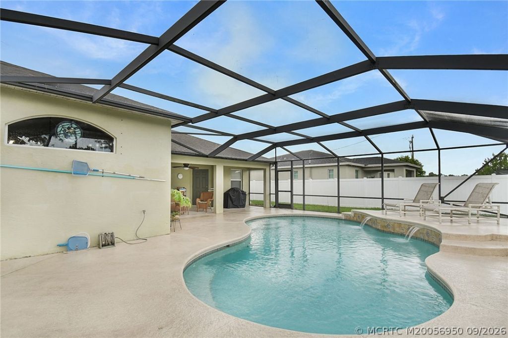 1185 SW Janette Avenue, Port Saint Lucie, FL 34953 Photo