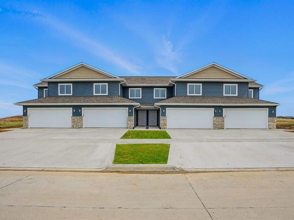 1920 Croell Ave, Tiffin, IA 52340