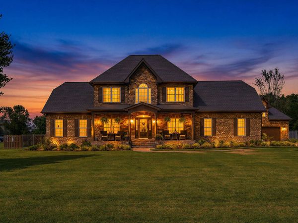 728 Furman Dr, Murfreesboro, TN 37129