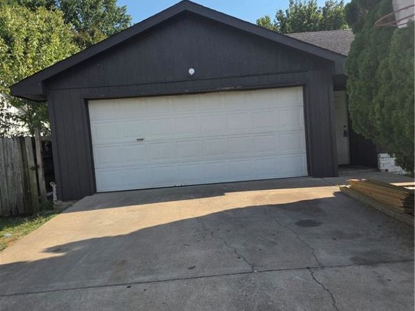 702 Mimosa Place, Rogers, AR 72756