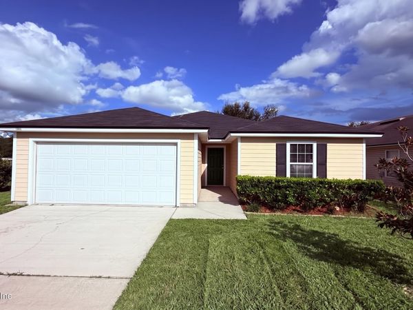 5451 OLD COLONY Drive, Jacksonville, FL 32222