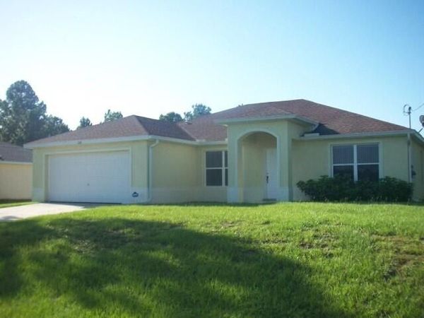 1130 COVE Street E, Lehigh Acres, FL 33974