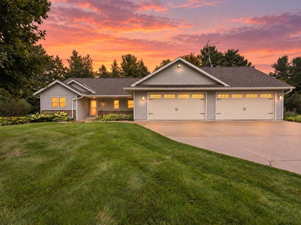N8470 Lola Court, Beaver Dam, WI 53916