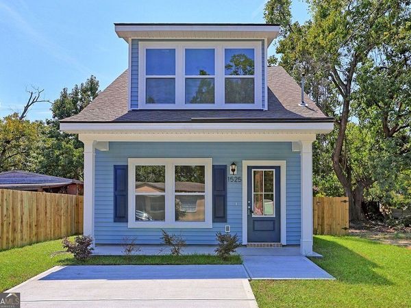 1525 New Castle Street, Savannah, GA 31415