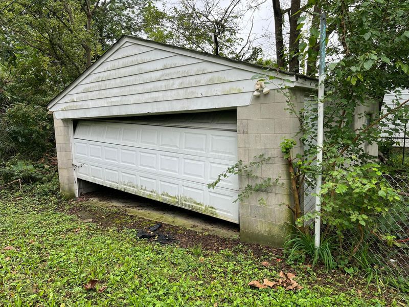 2548 Howey Road, Columbus, OH 43211 Photo 16