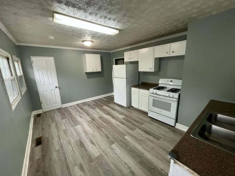 2548 Howey Road, Columbus, OH 43211 Photo 3