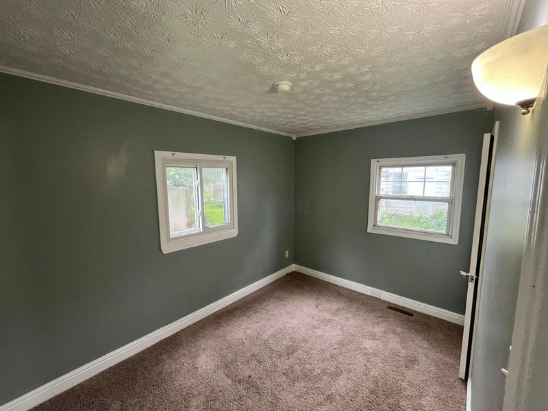2548 Howey Road, Columbus, OH 43211 Photo 4