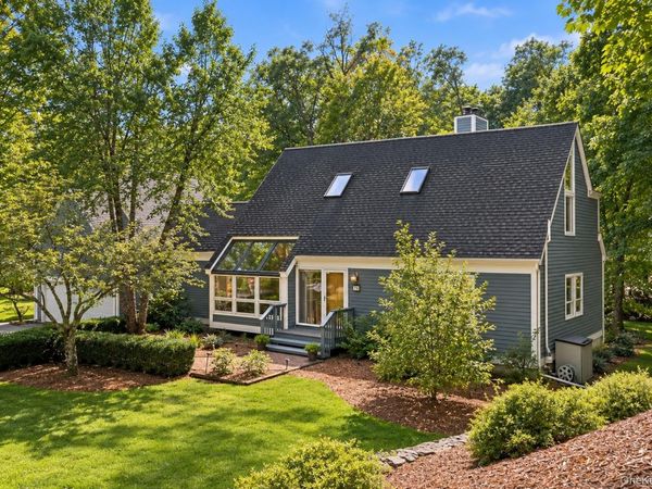 74 Ring Road, Salt Point, NY 12578