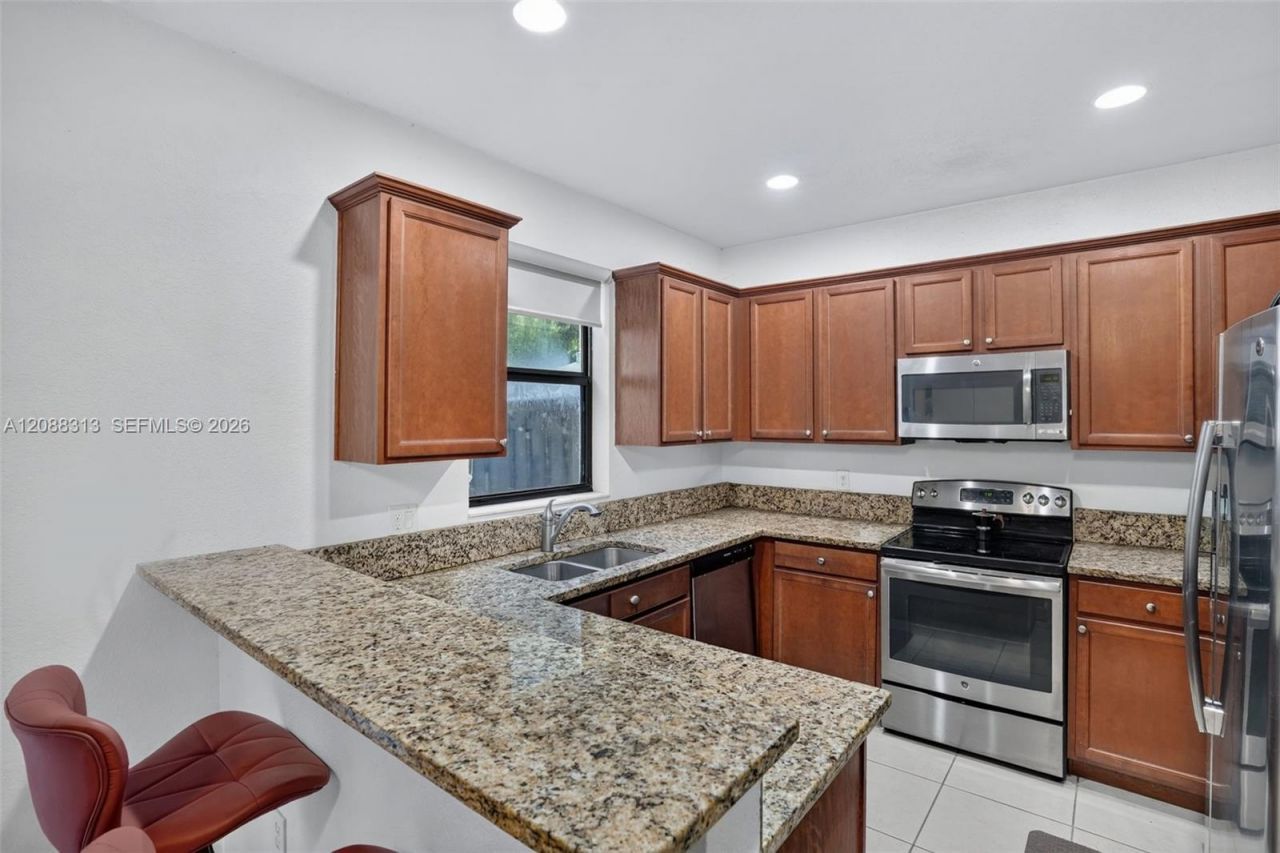 11249 NW 88th Ter , Doral, FL 33178 Photo