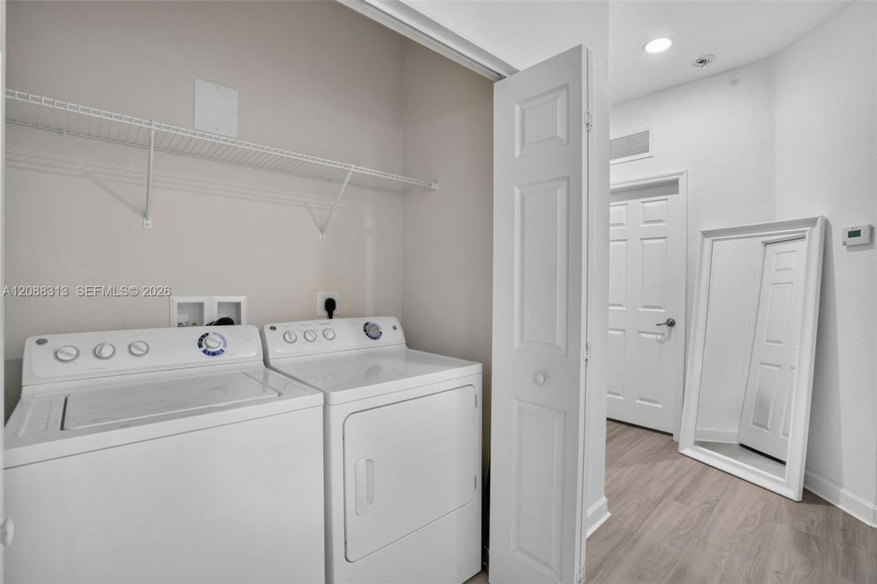 11249 NW 88th Ter , Doral, FL 33178 Photo