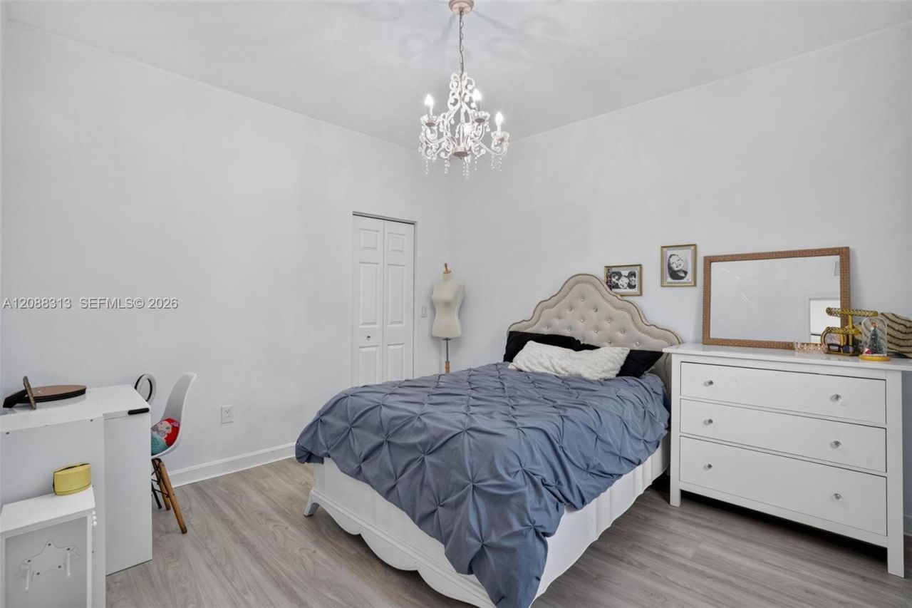 11249 NW 88th Ter , Doral, FL 33178 Photo