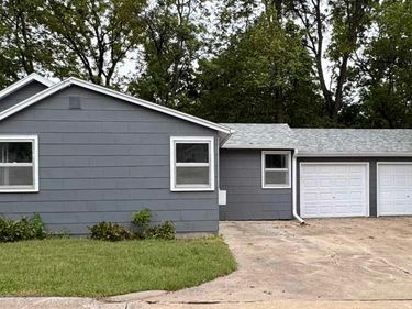 602 N 9th Street, Nebraska City, NE 68410