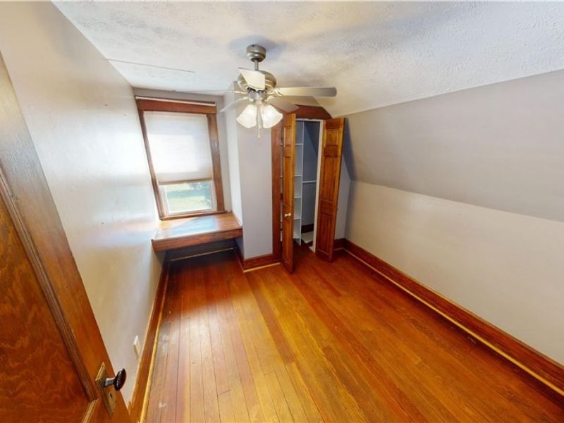 215 E Friend Street E, Columbiana, OH 44408 Photo 14