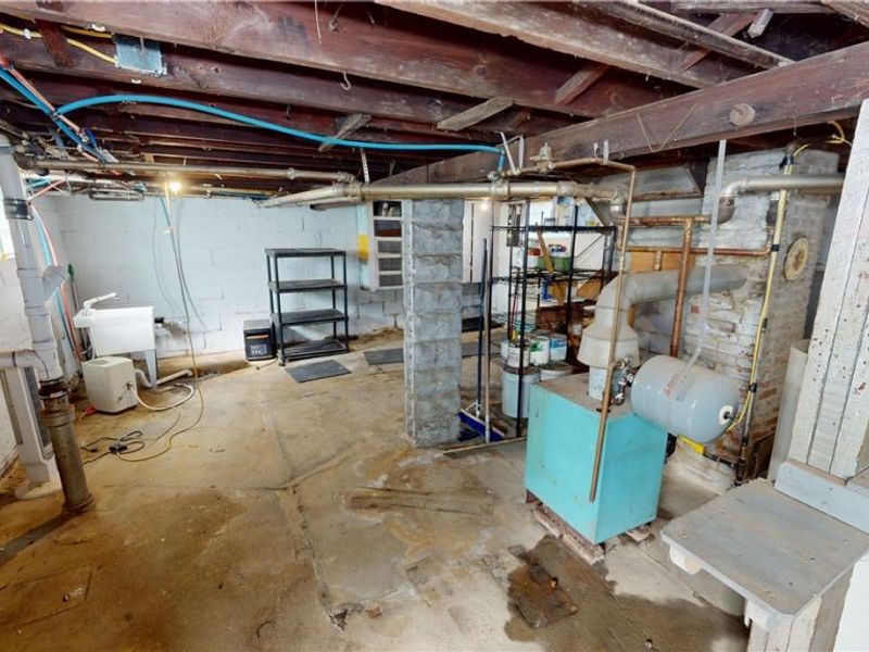 215 E Friend Street E, Columbiana, OH 44408 Photo 17