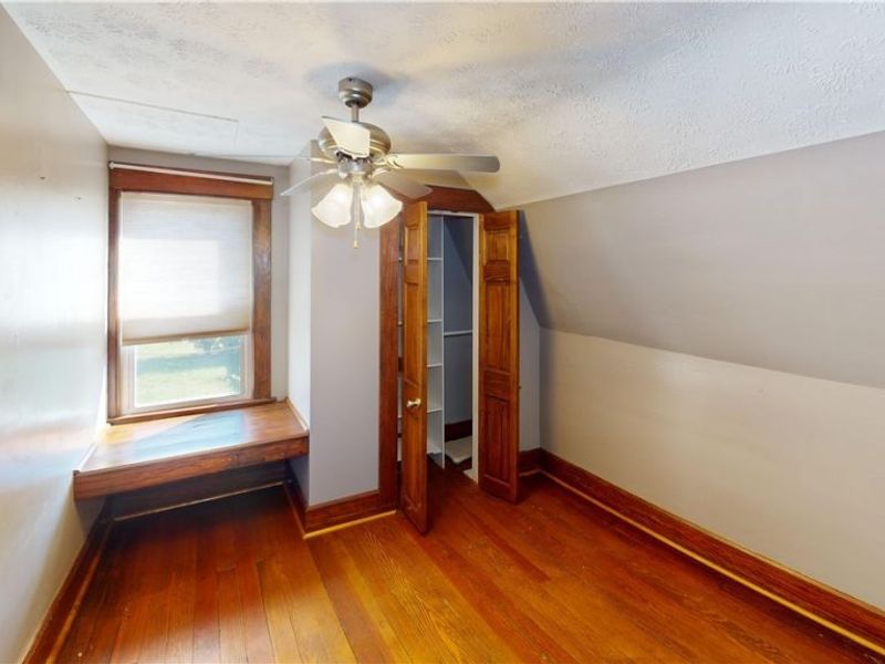 215 E Friend Street E, Columbiana, OH 44408 Photo 18