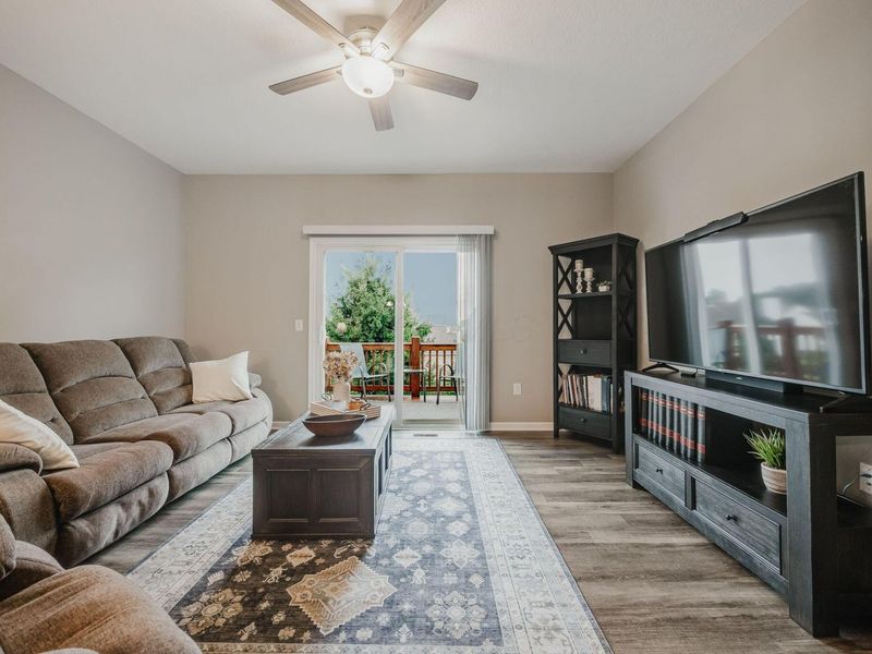 264 Autumn Ridge Circle, Pickerington, OH 43147 Photo 11