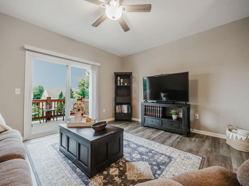 264 Autumn Ridge Circle, Pickerington, OH 43147 Photo 14