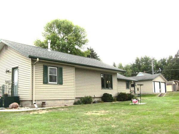 236 E Sorenson Avenue, Appleton, MN 56208